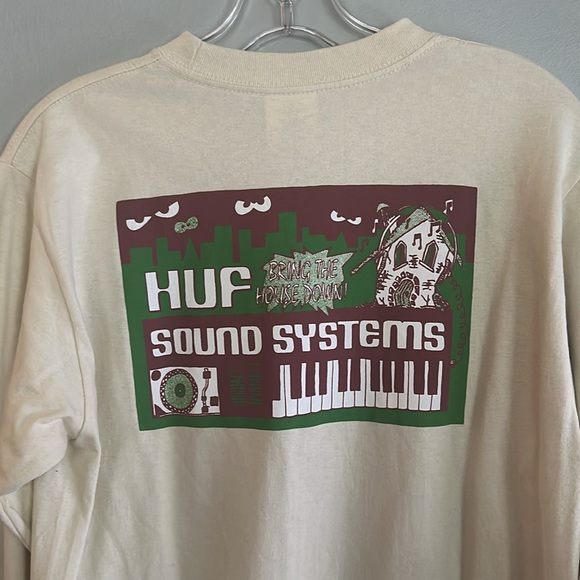 HUF men NWOT tan Sound Systems long sleeve skateboard tshirt - Picture 7 of 12